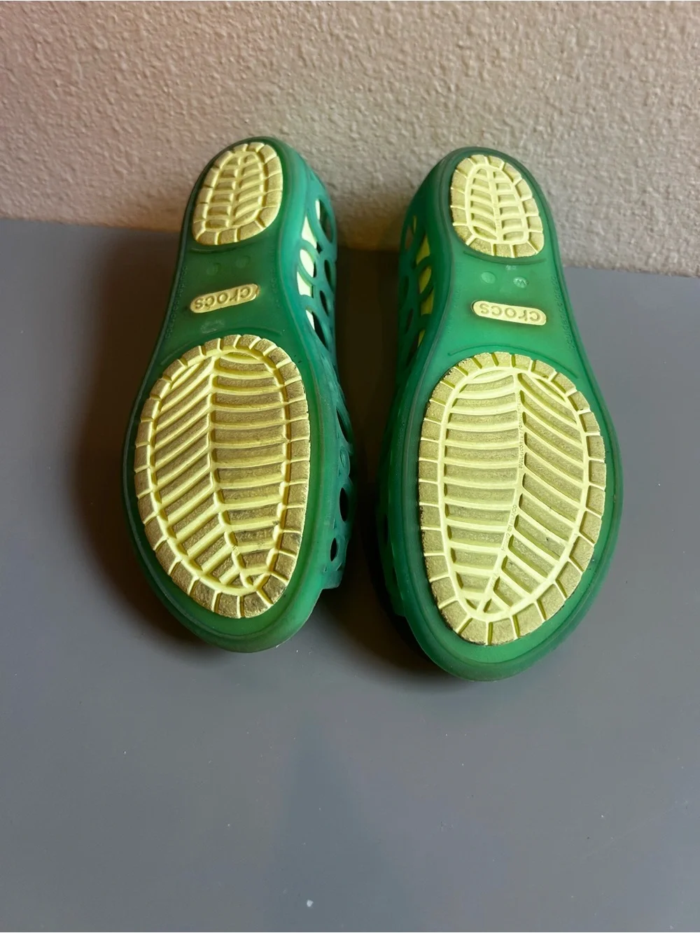 CROCS Aqua Blue Peep-Toe Cutout Flats with Lime Green Insole